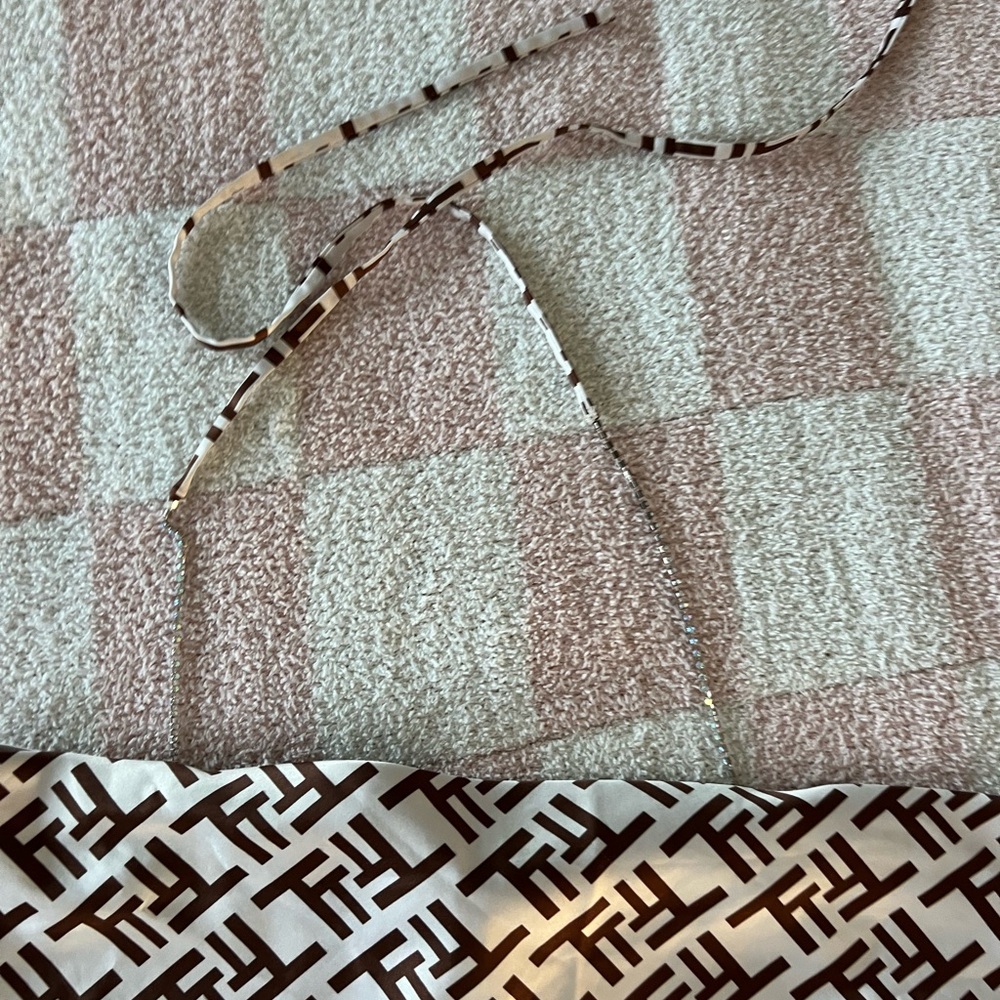 Brown Patterned Women's Accessory - Picture 4 of 4
